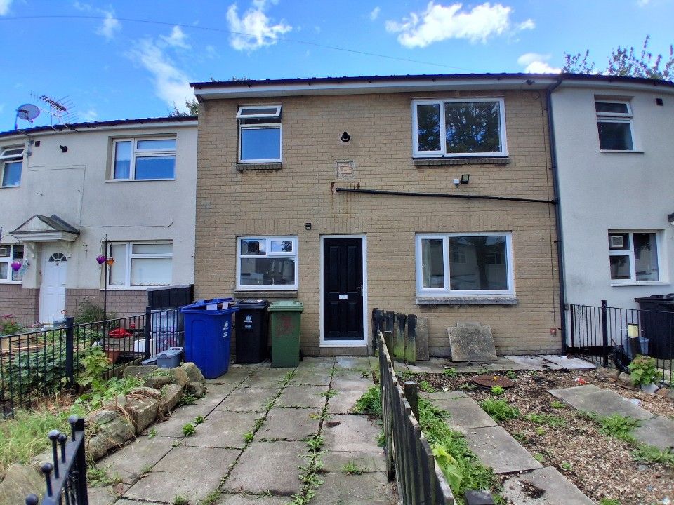 Property photo 2 of 23
