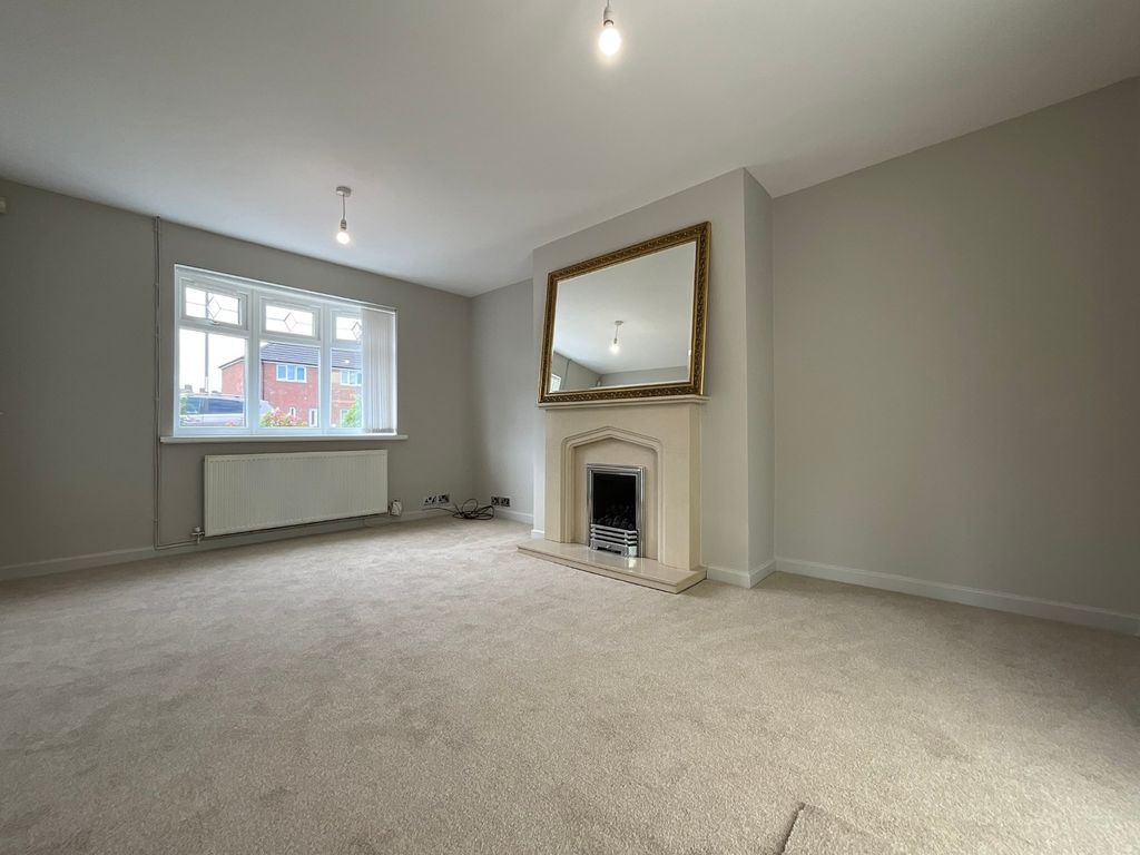 Property photo 2 of 20 3886414