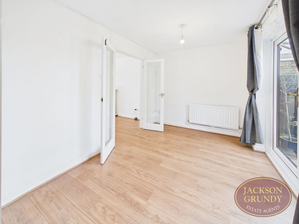 Property photo 3 of 15 Photo 3