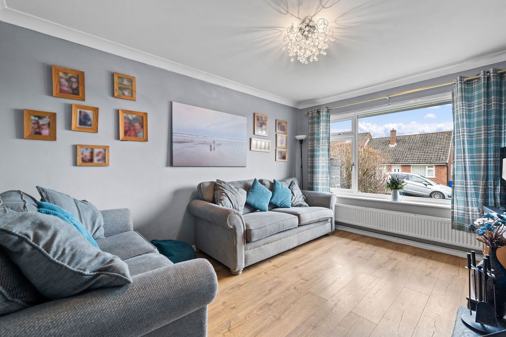 Property photo 2 of 22