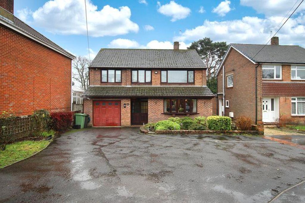 Property photo 1 of 20