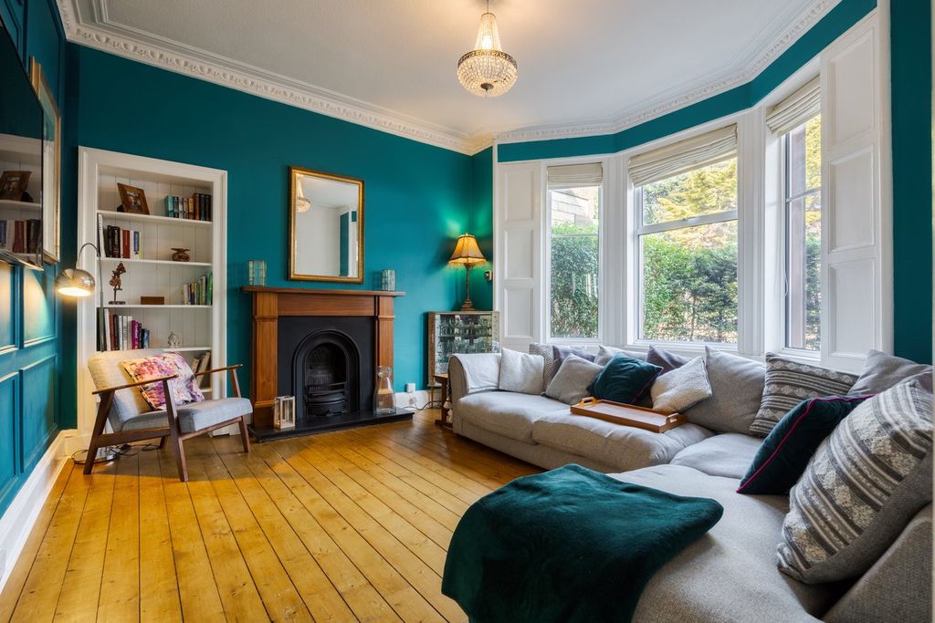 Property photo 2 of 26