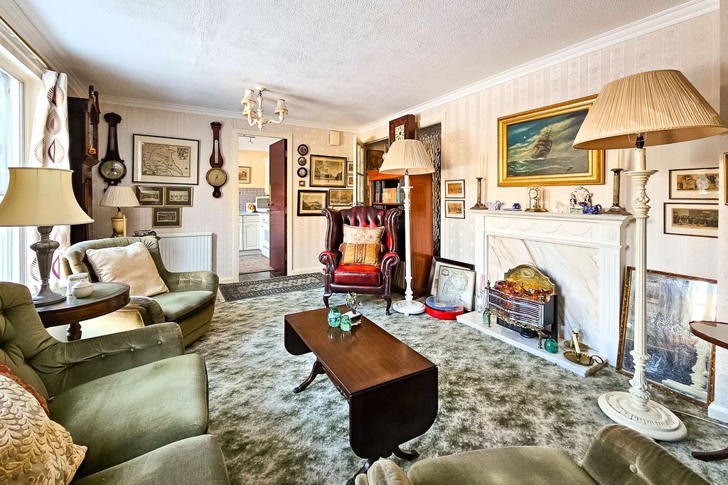 Additional image 4 of 2 bed flat for saleOtley Road, Duchy Court Otley Road HG2
