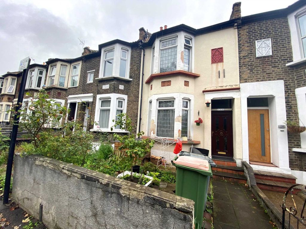 Property photo 1 of 1