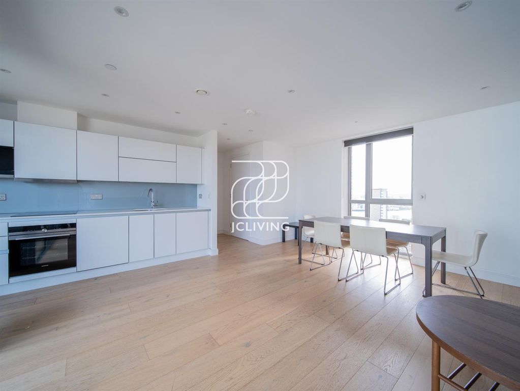Property photo 2 of 17 80Ae88B92673B01d3cc6345A87Aa7375.Jpg