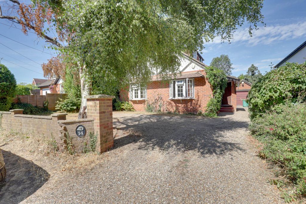 Property photo 1 of 10