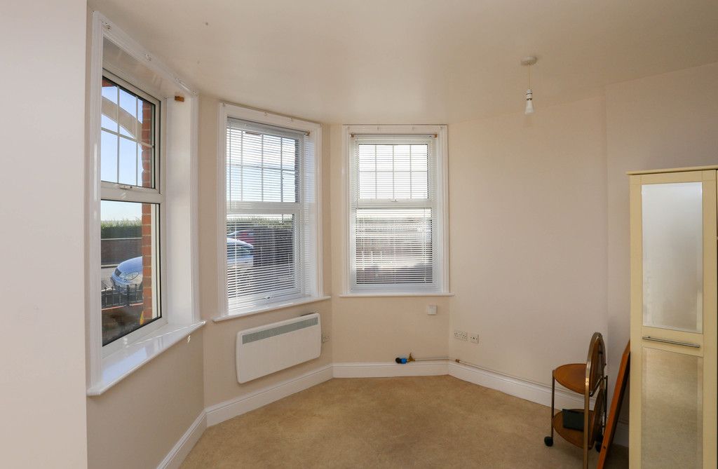 Property photo 2 of 12 Img_7296_7_Large