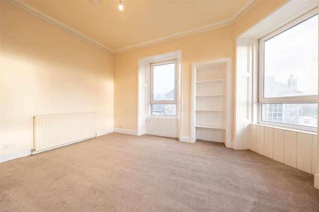 Property photo 3 of 12 Dsc09799-Hdr.Jpg