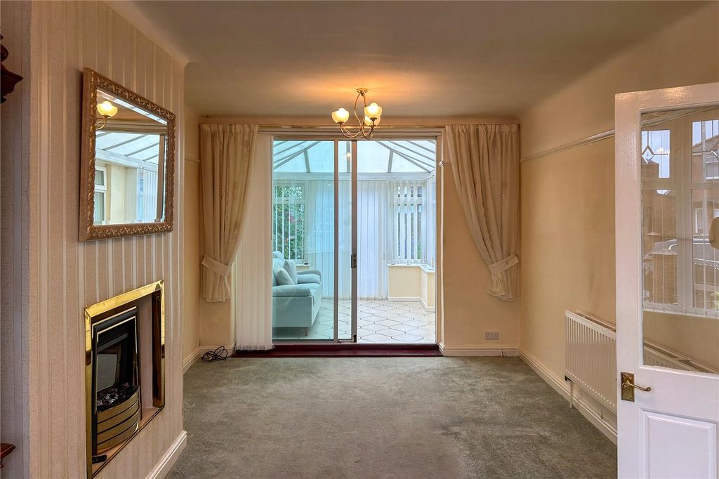 Property photo 3 of 25 Picture No. 27