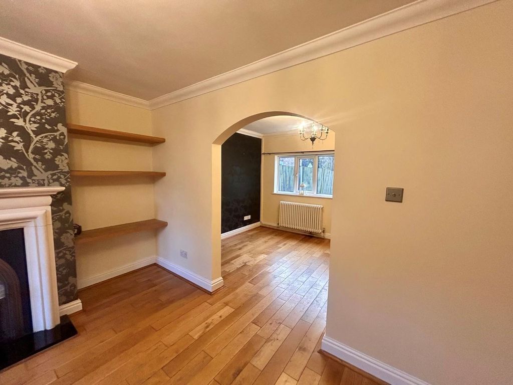 Property photo 3 of 10 13.Jpg