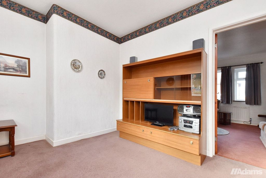 Property photo 3 of 23