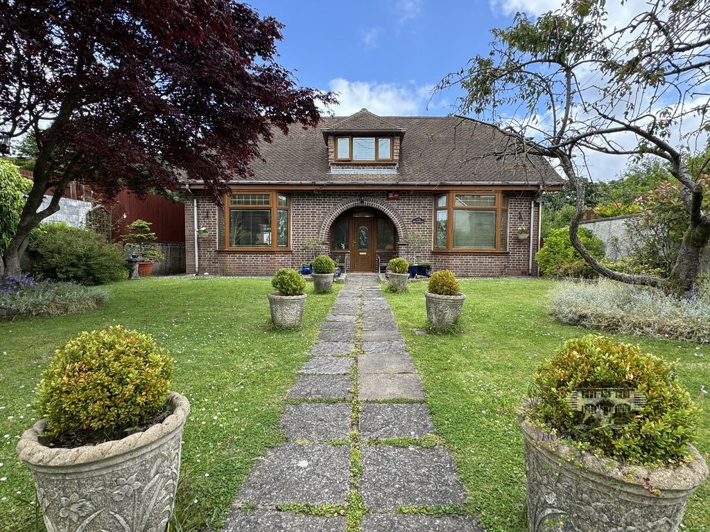Property photo 1 of 27 Main Image