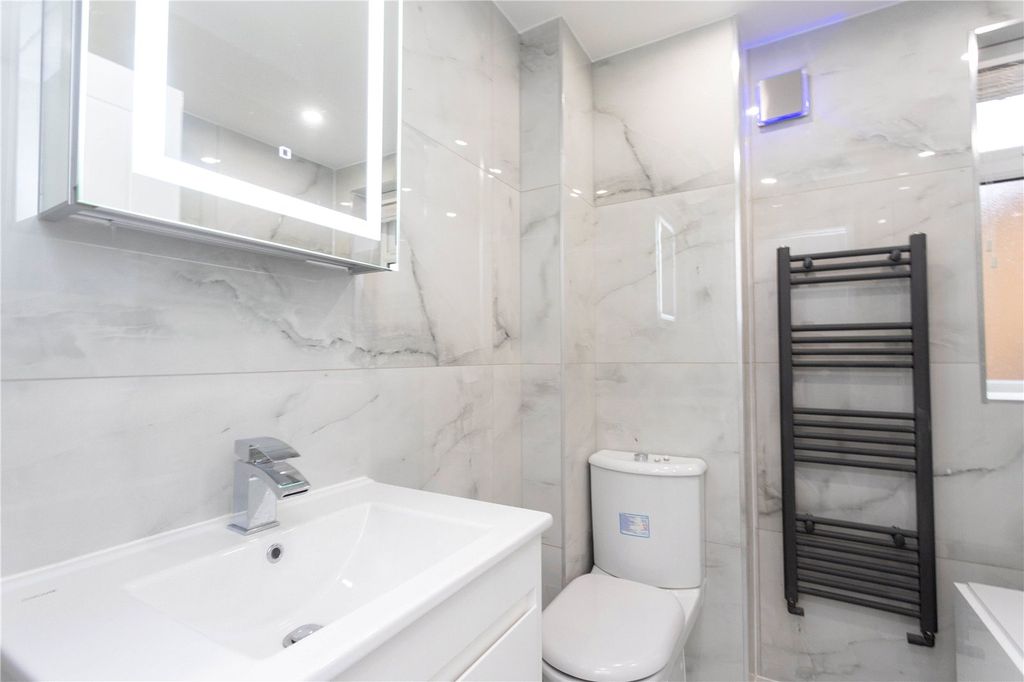 Property photo 2 of 7 Picture No. 13