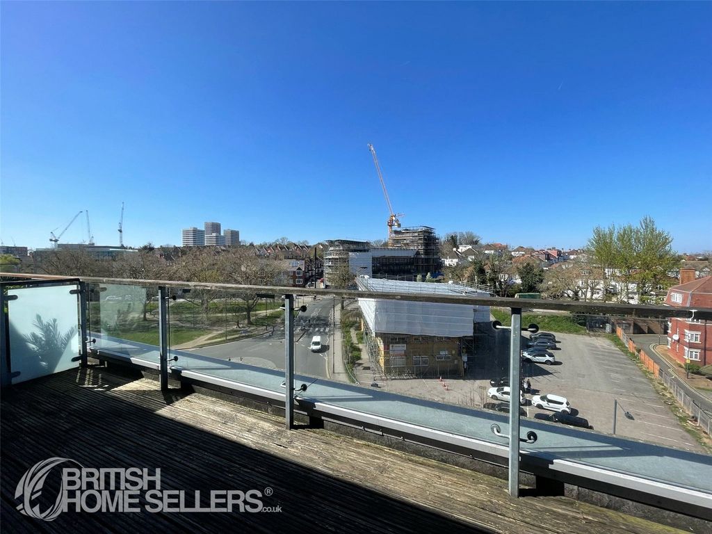 Property photo 1 of 9 Picture No. 03