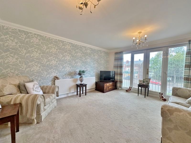 Property photo 2 of 16 Photo 1