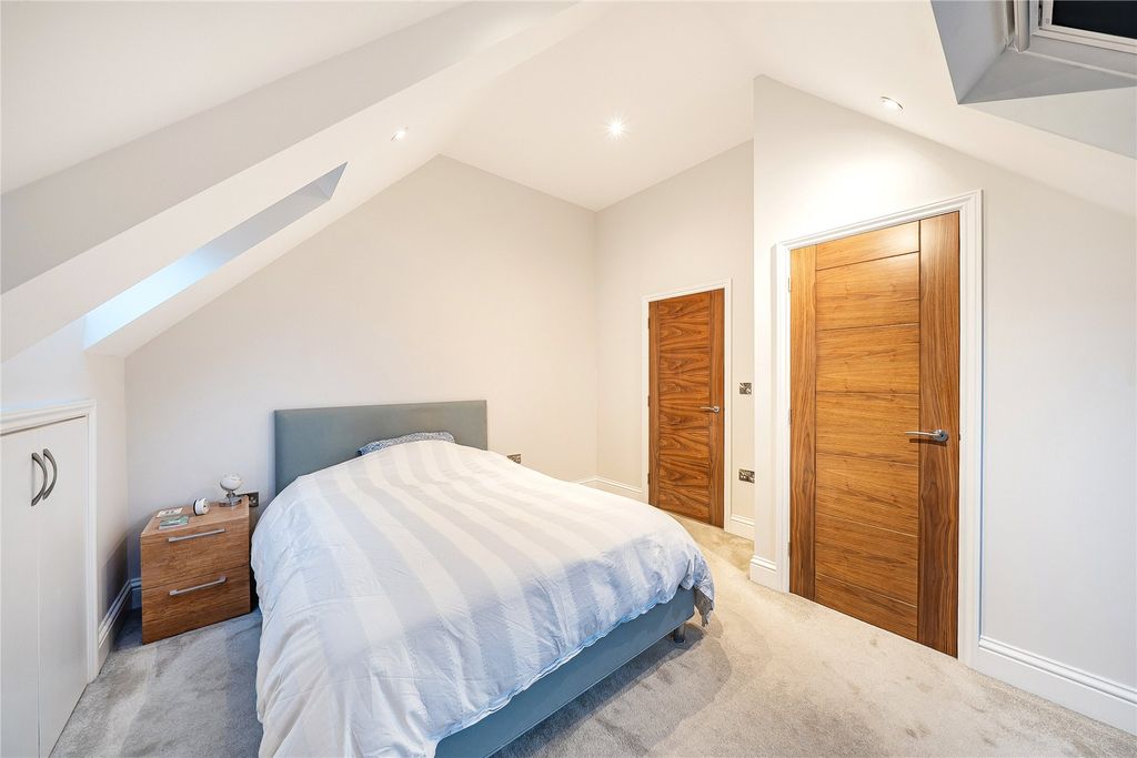 Property photo 3 of 14 Picture No. 03