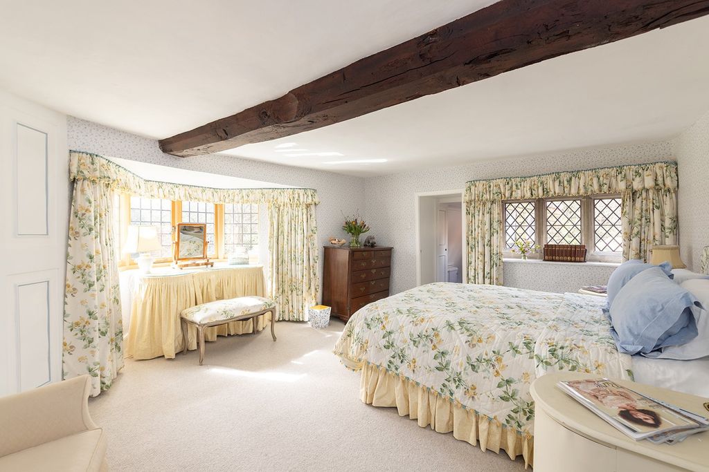Additional image 11 of 8 bed detached house for saleWoodlands St. Mary, Hungerford, Berkshire RG17