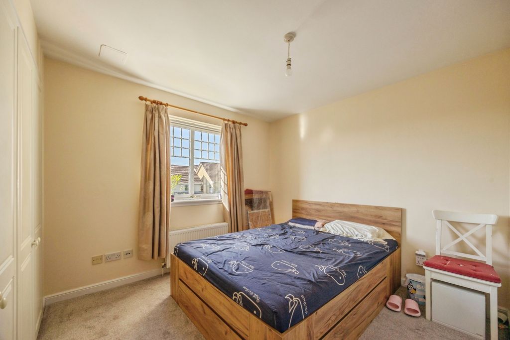 Additional image 6 of 3 bed flat for saleLindsay Gardens, Bathgate EH48
