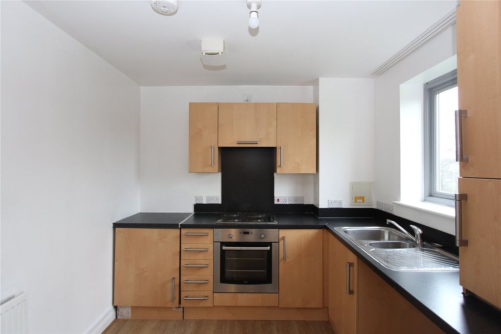 Property photo 3 of 10 Picture No. 04