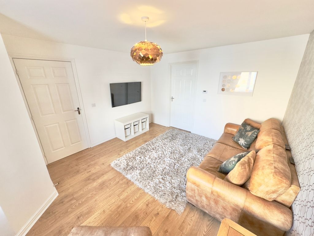 Property photo 2 of 30 Img_5541