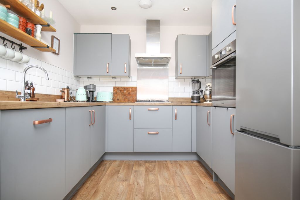 Property photo 3 of 20 Mw-6166