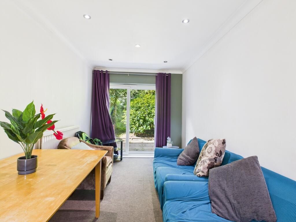 Property photo 3 of 9 Image