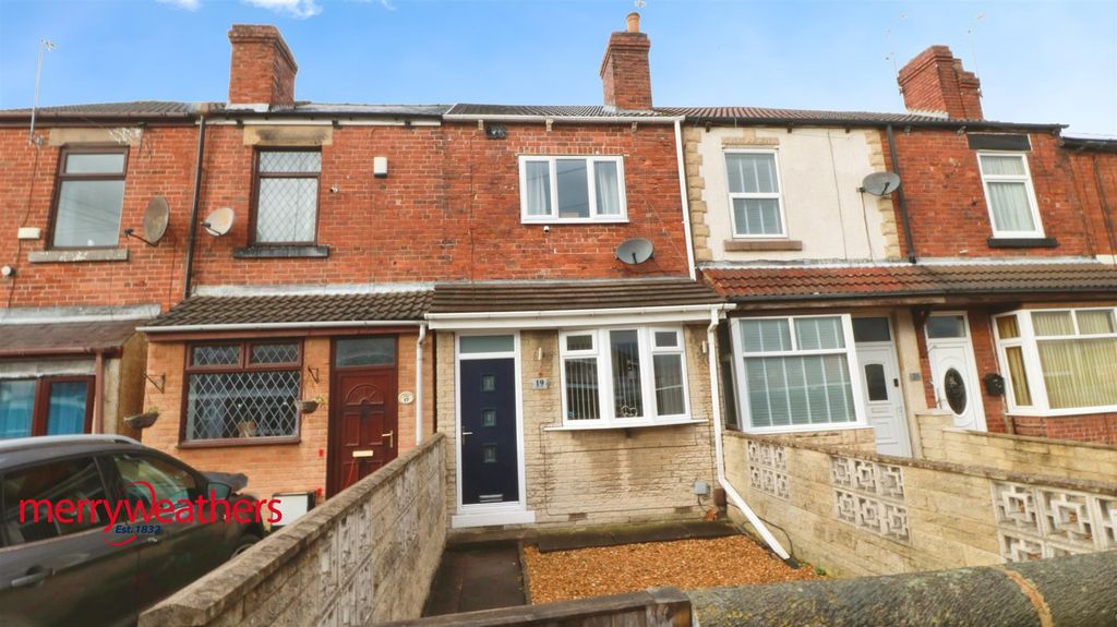 Property photo 1 of 12