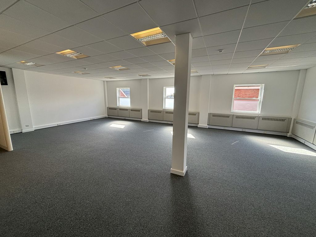Property photo 3 of 7 Img_0762.Jpg