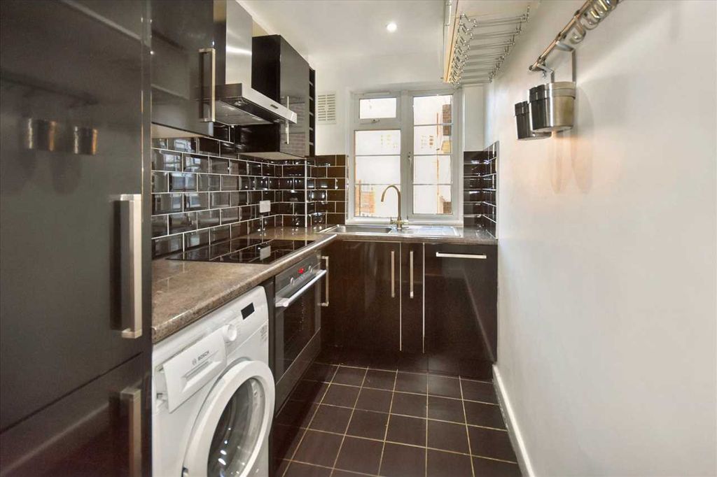 Property photo 3 of 13 Kitchen