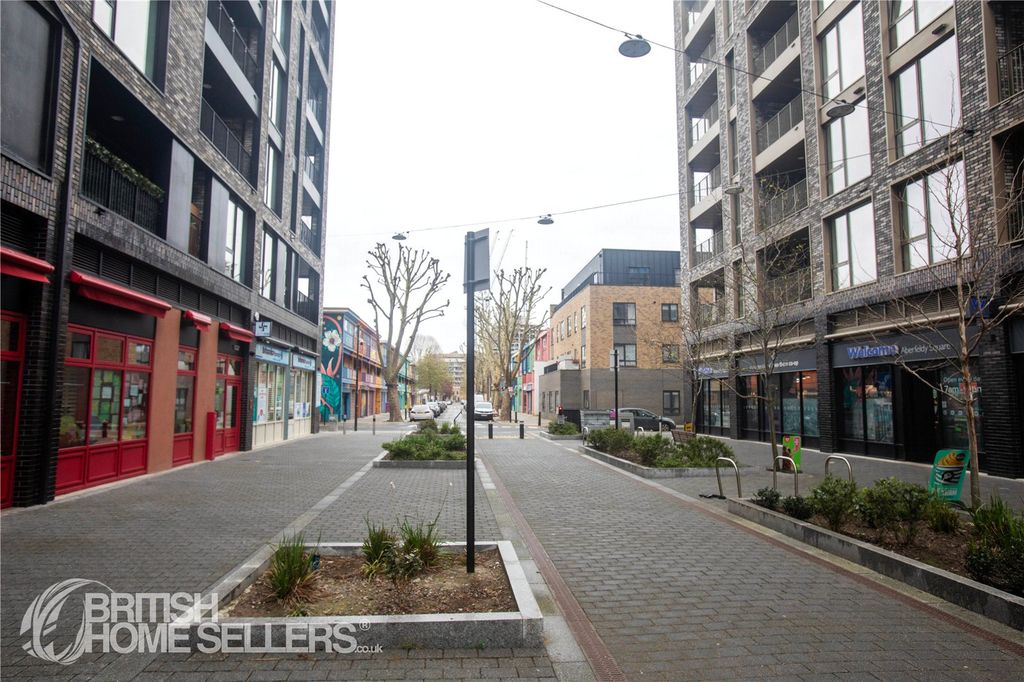 Property photo 2 of 20 Picture No. 19