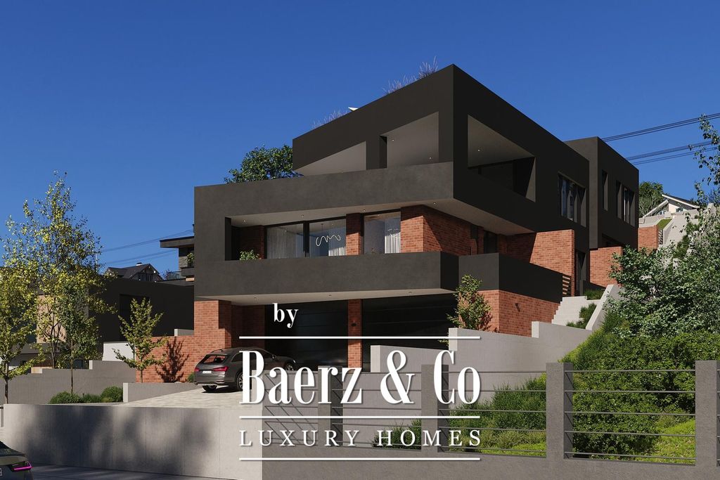 Property photo 1 of 3