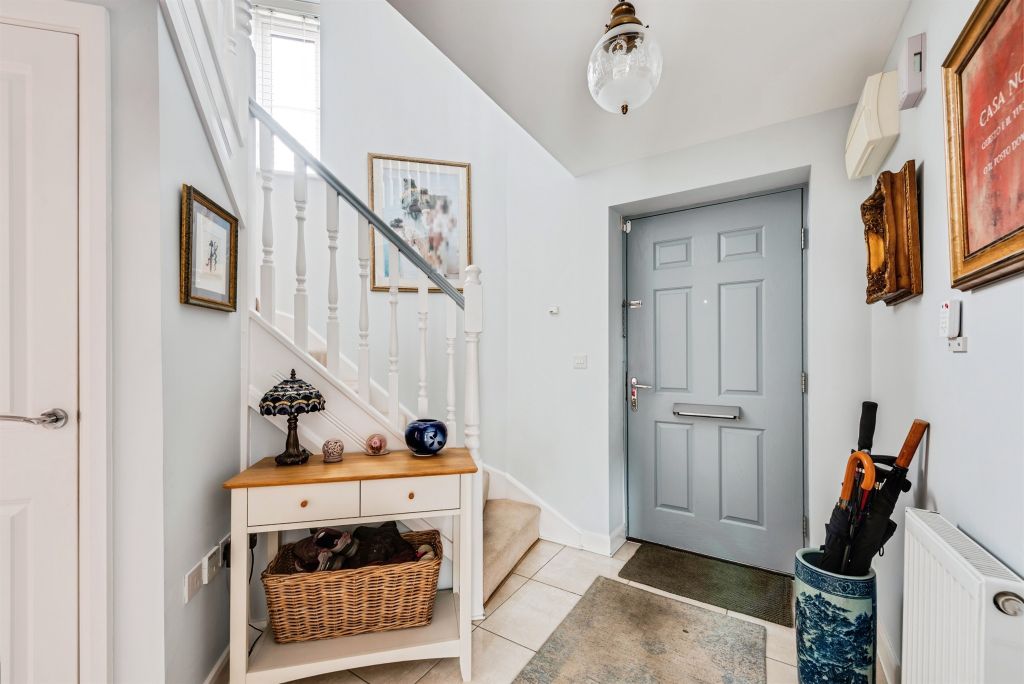 Property photo 3 of 20