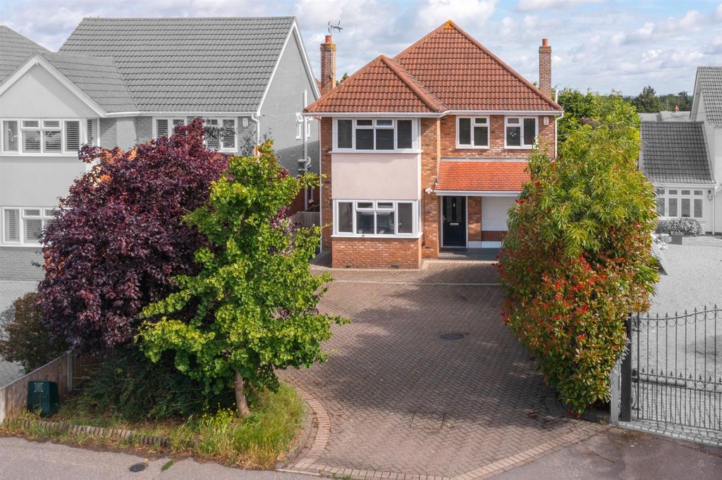 Property photo 1 of 21