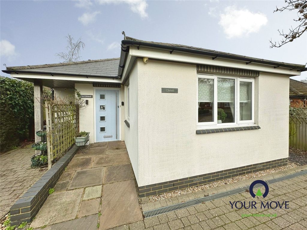 Property photo 2 of 20 Front