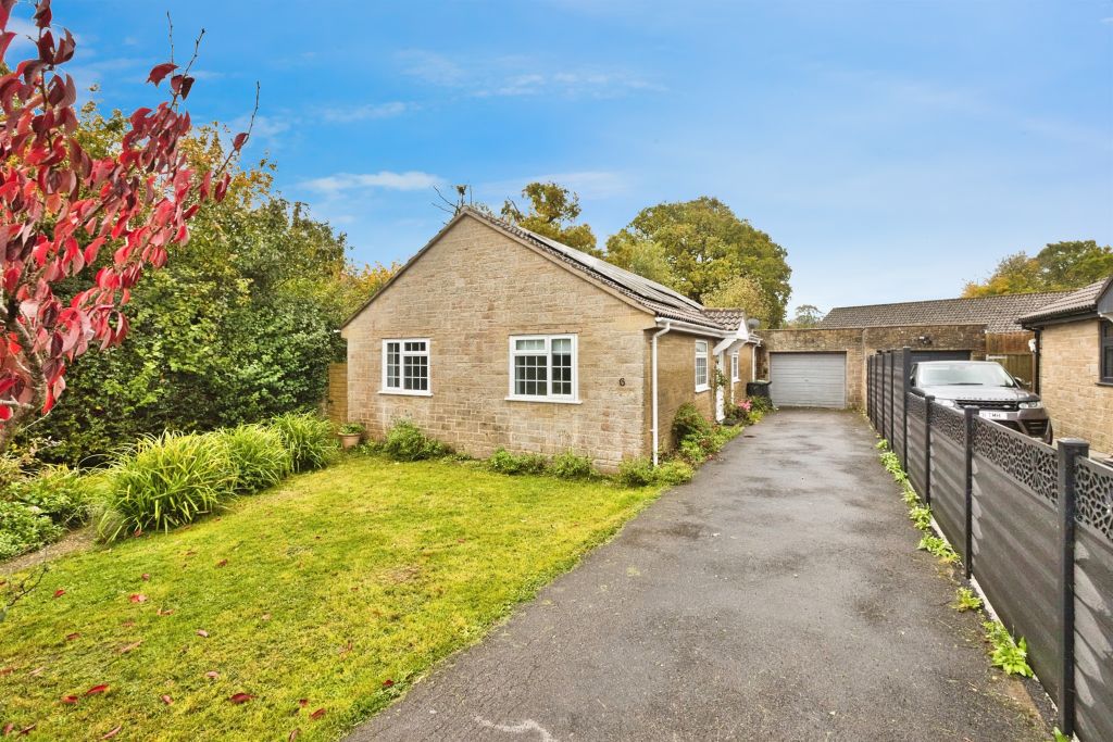 Property photo 1 of 17