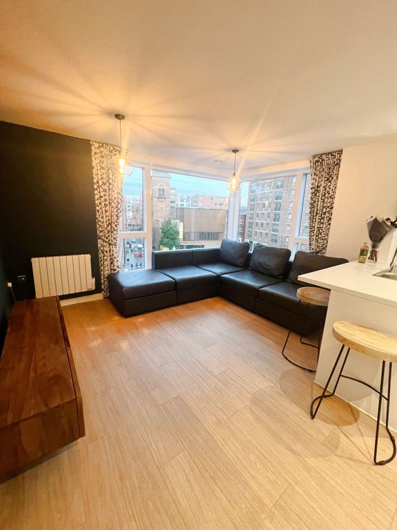 Property photo 3 of 6