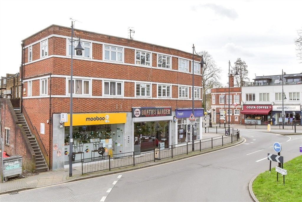 Property photo 1 of 6 External (Brochure)