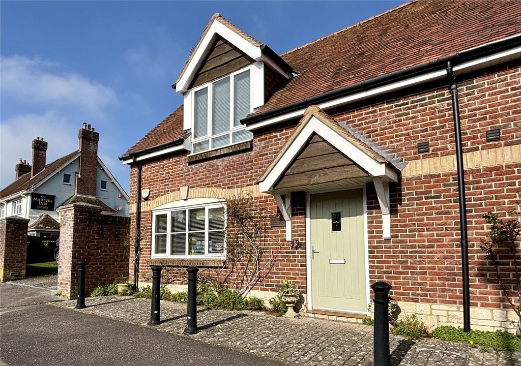 Property photo 1 of 19 Picture No. 27