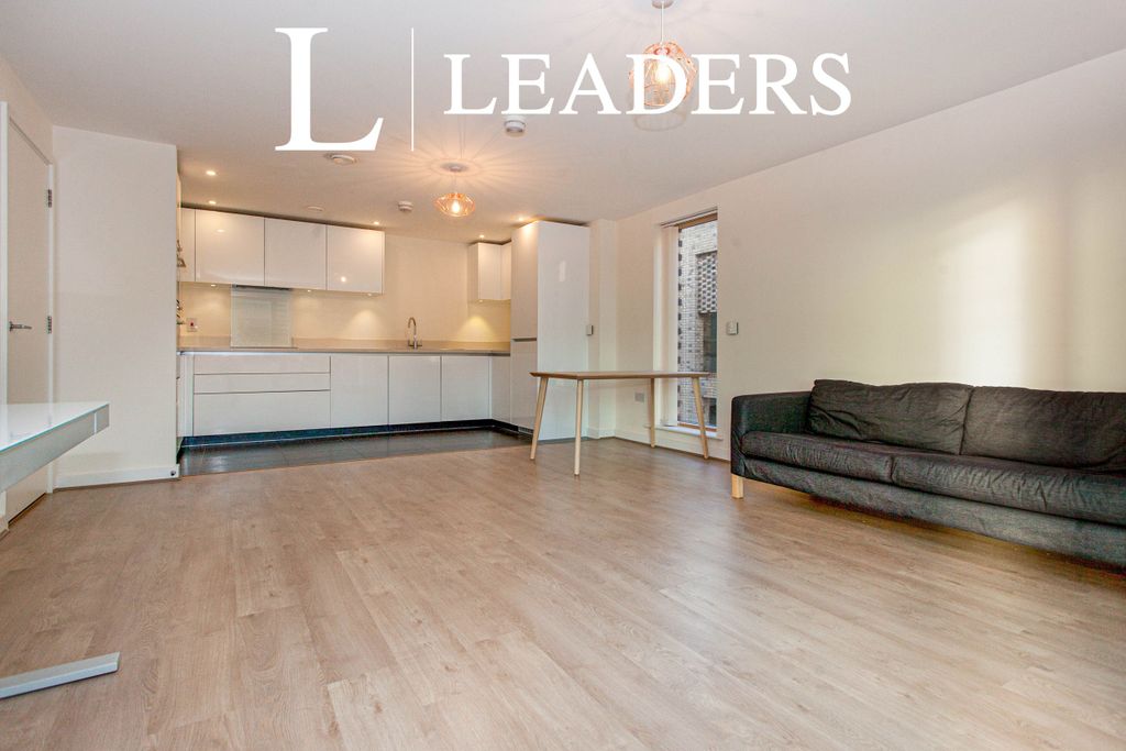 Property photo 3 of 10 92d7Ca29-F882-Ed11-8