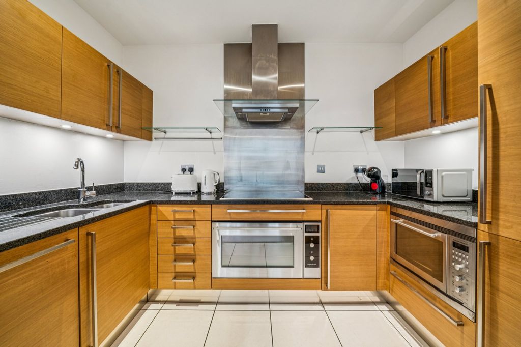 Property photo 3 of 7