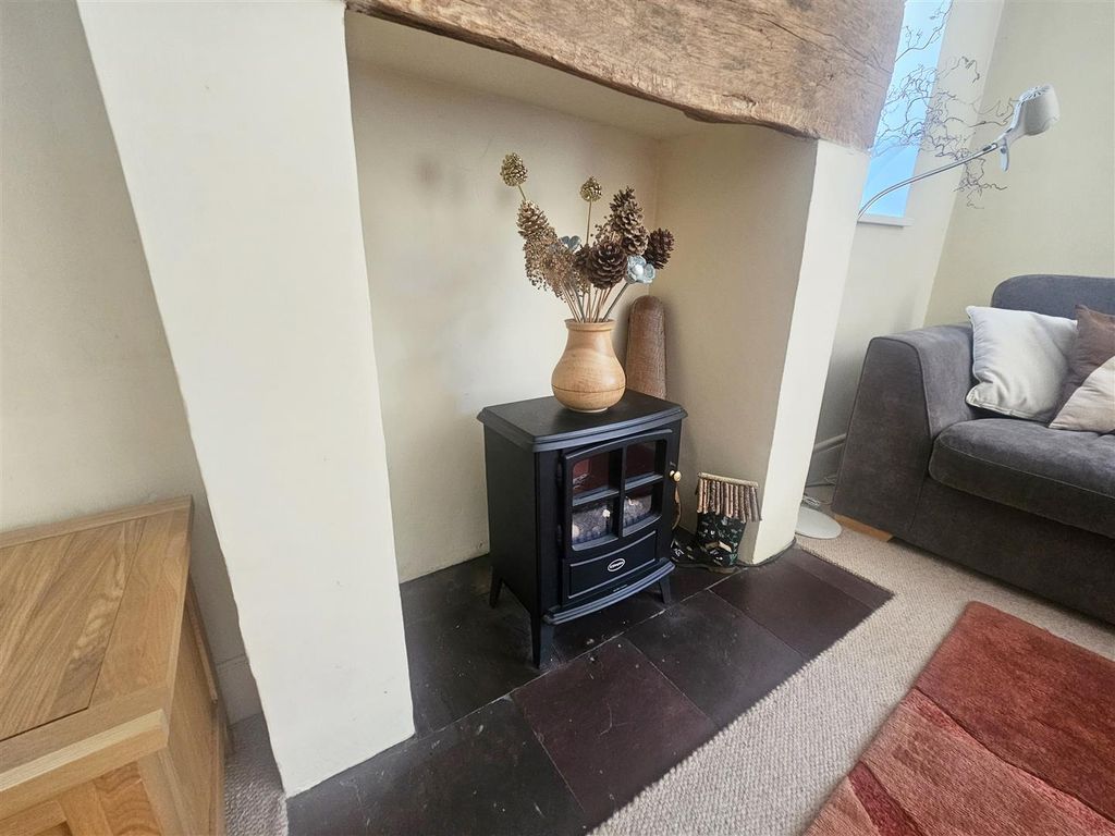 Property photo 2 of 21 20250618_132610.Jpg