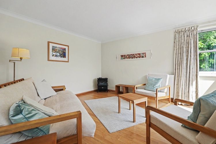 Property photo 3 of 10 329256