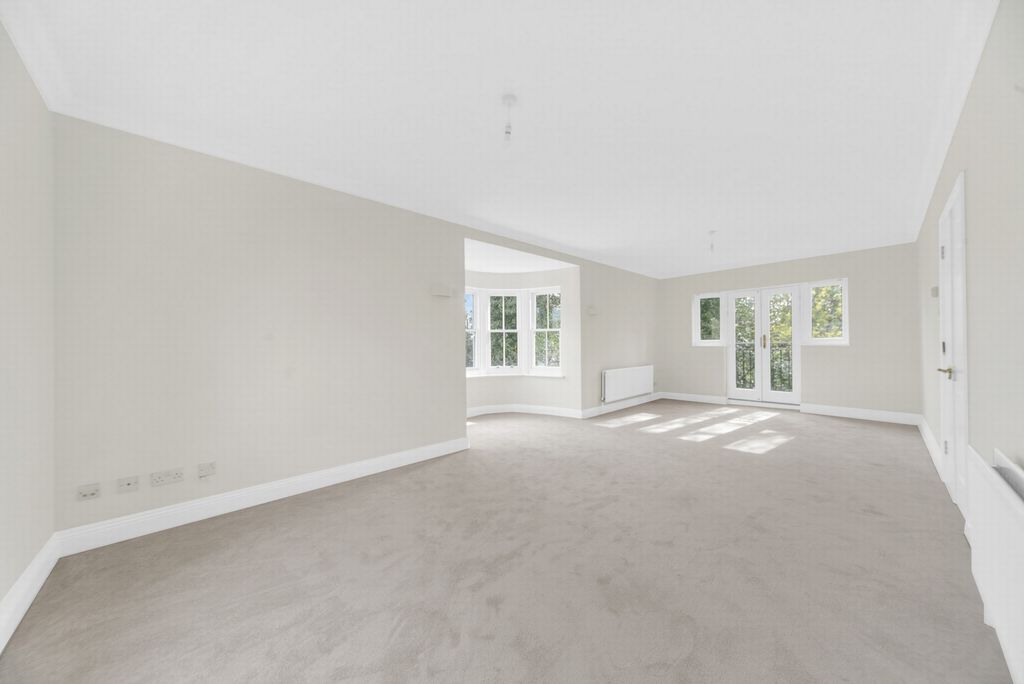 Property photo 3 of 13 Photo 9