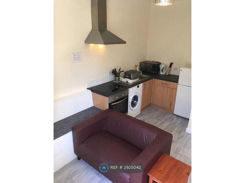 Property photo 3 of 7 Living Area & Kitchen