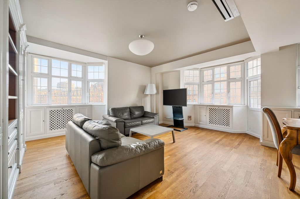 Property photo 2 of 15 Image