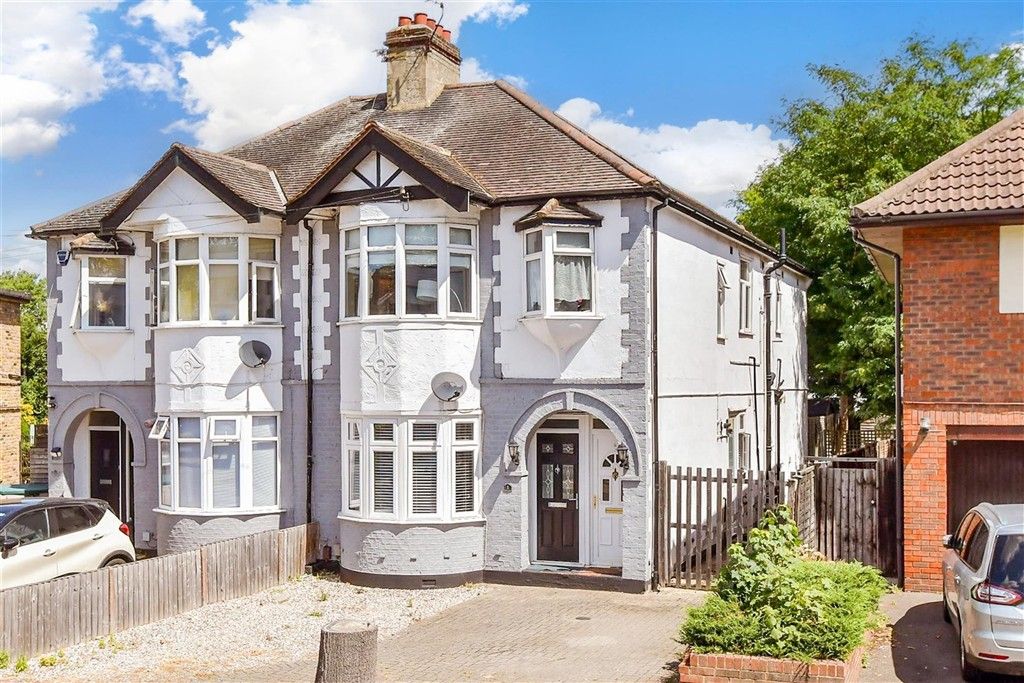 Property photo 2 of 15 External Web