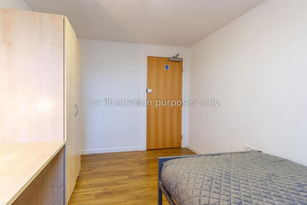 Property photo 1 of 26