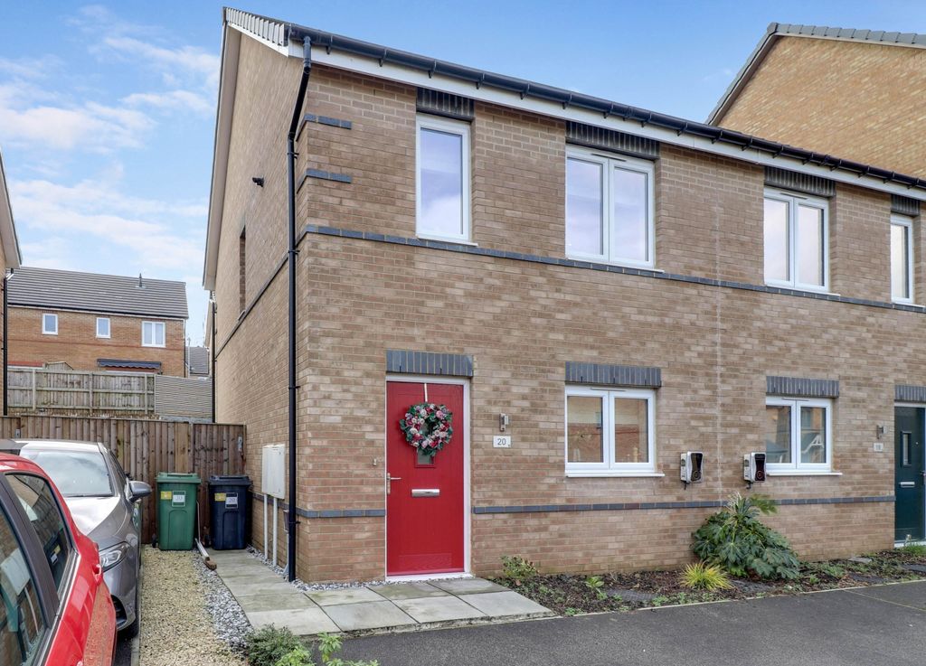 Property photo 3 of 22 Front