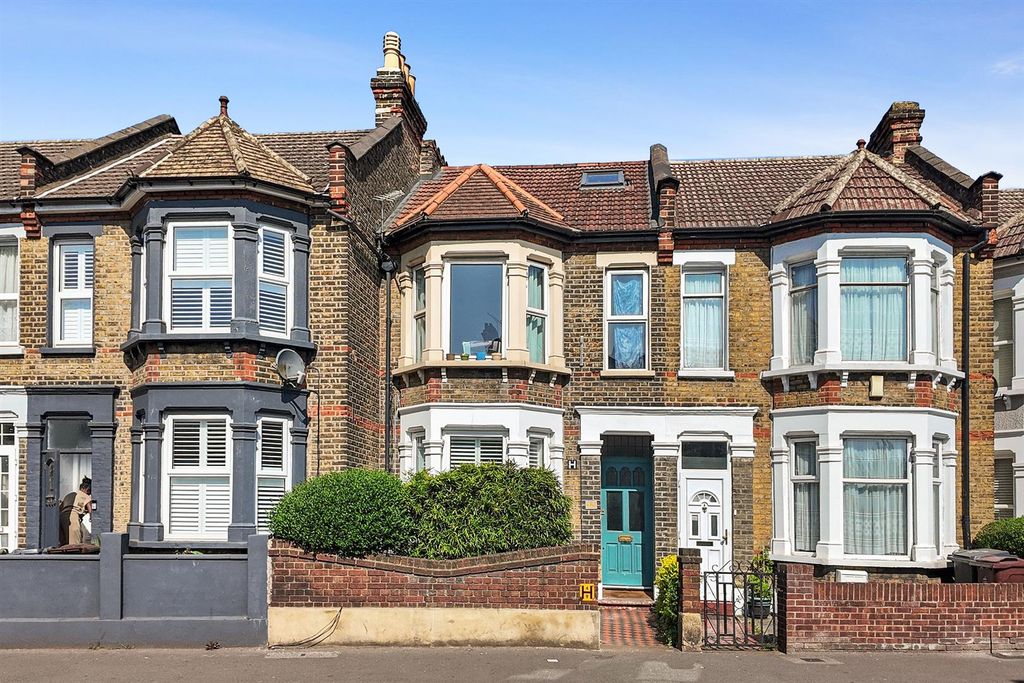 Property photo 1 of 13 1