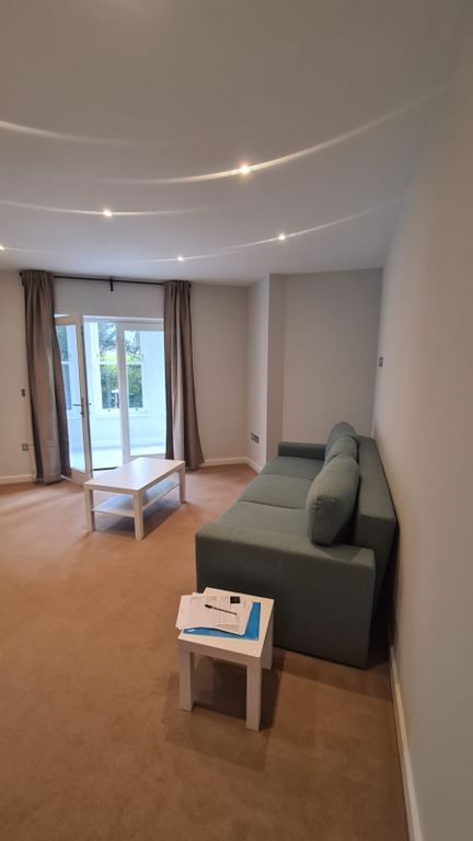 Property photo 2 of 7 Gallery